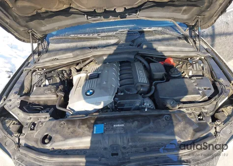 2007 BMW 530I z USA, uszkodzony, nr VIN WBANE73507CM55962